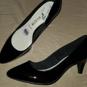 E Klein Black heels